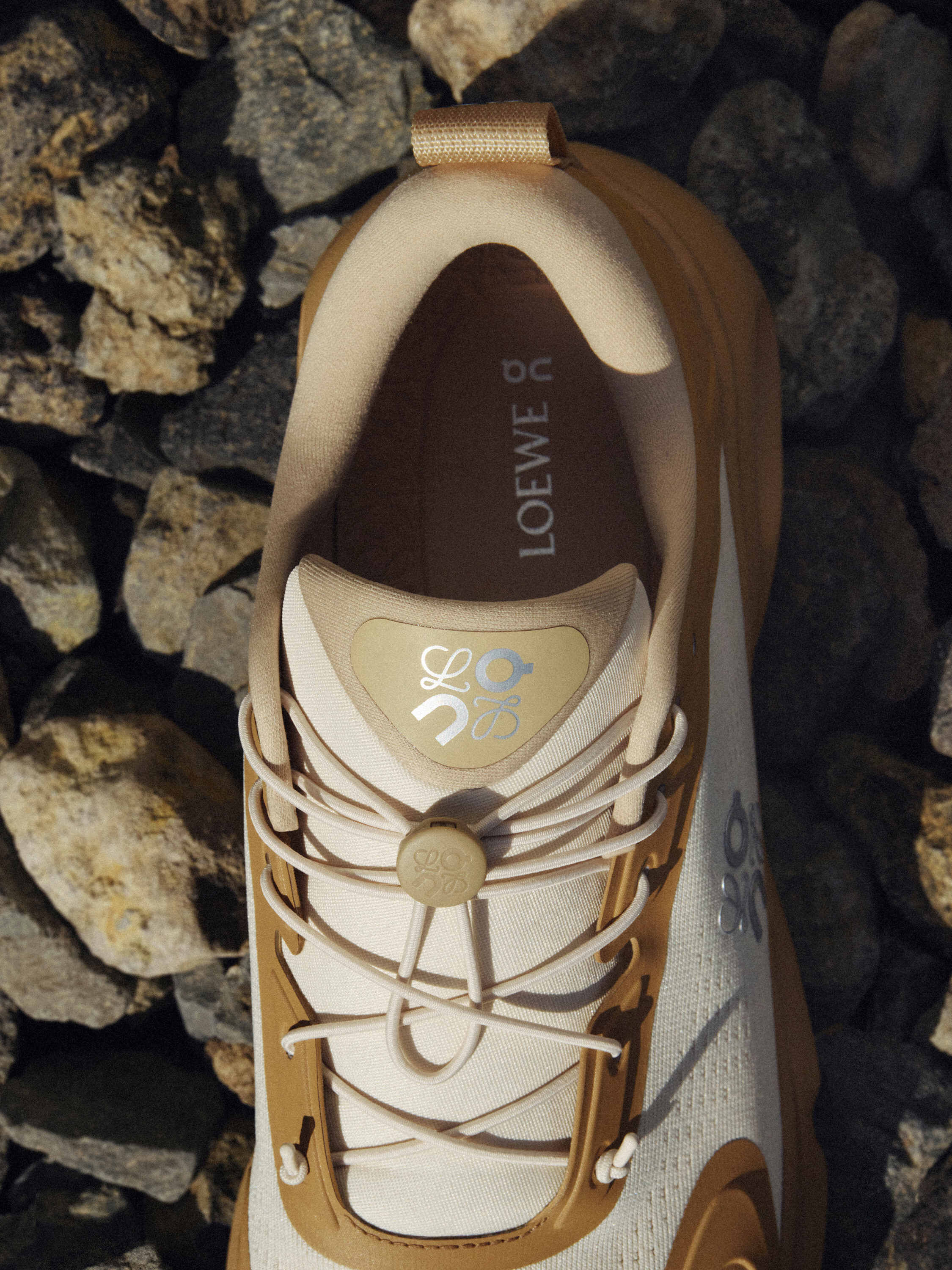 【LOEWE】限定品！！香水&ミラー鏡 LOEWE】限定品！！香水&ミラー鏡